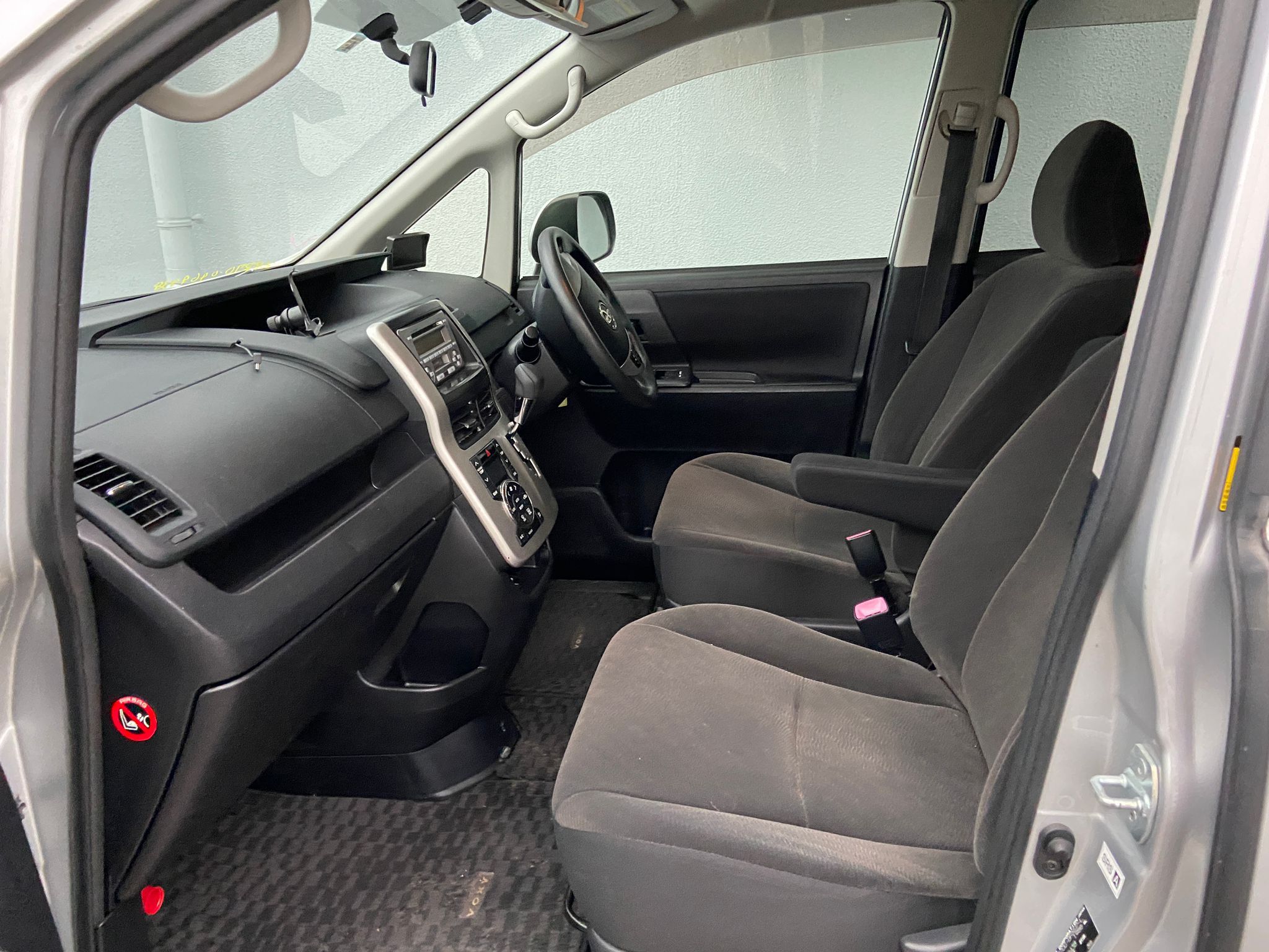 2012 Toyota Voxy 
